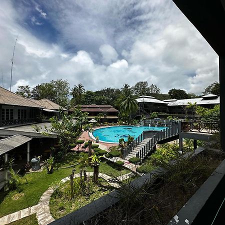 Beach Resort - Arwana Perhentian Besar Kampung Kuala Besut Bagian luar foto