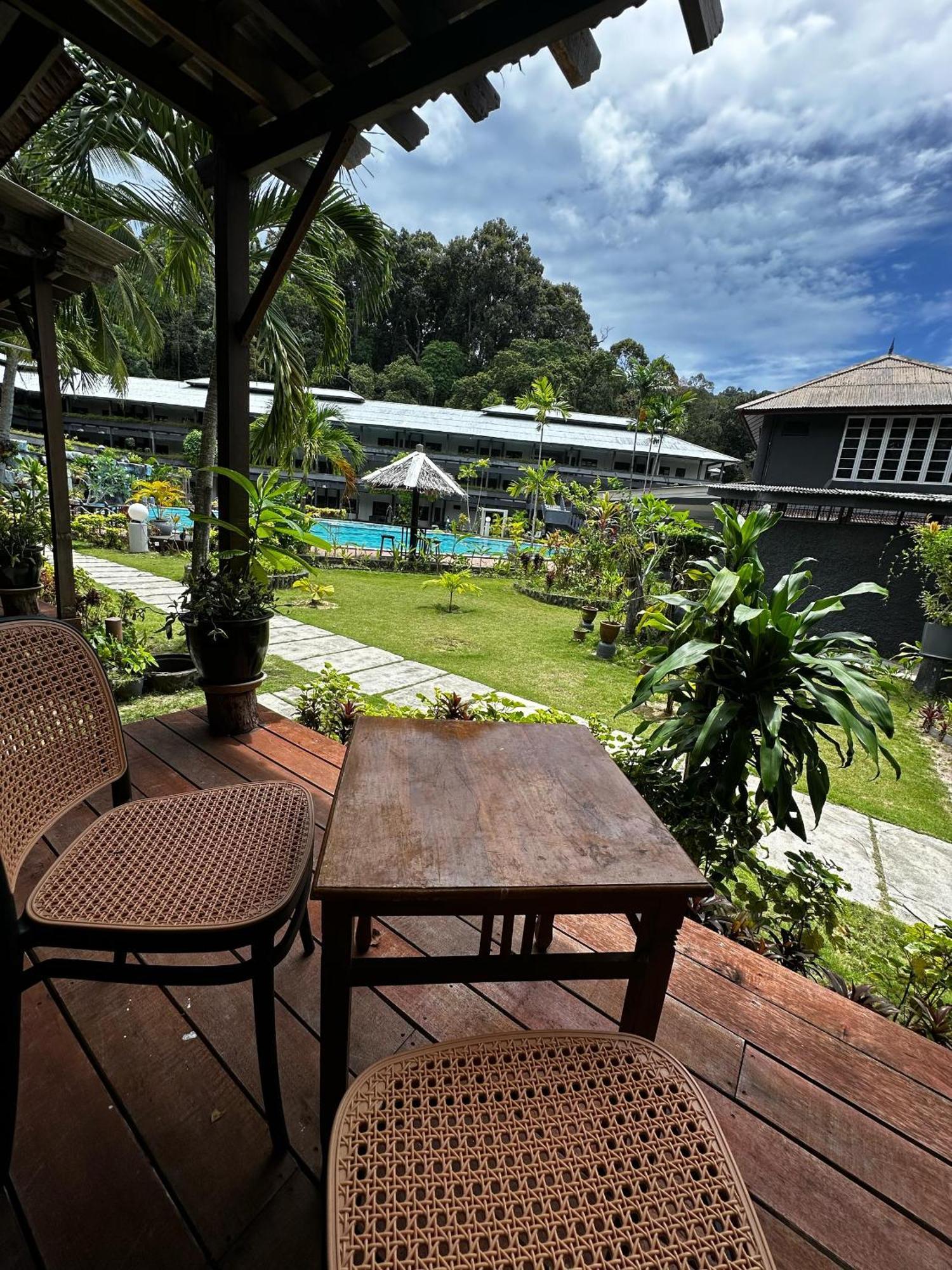 Beach Resort - Arwana Perhentian Besar Kampung Kuala Besut Bagian luar foto