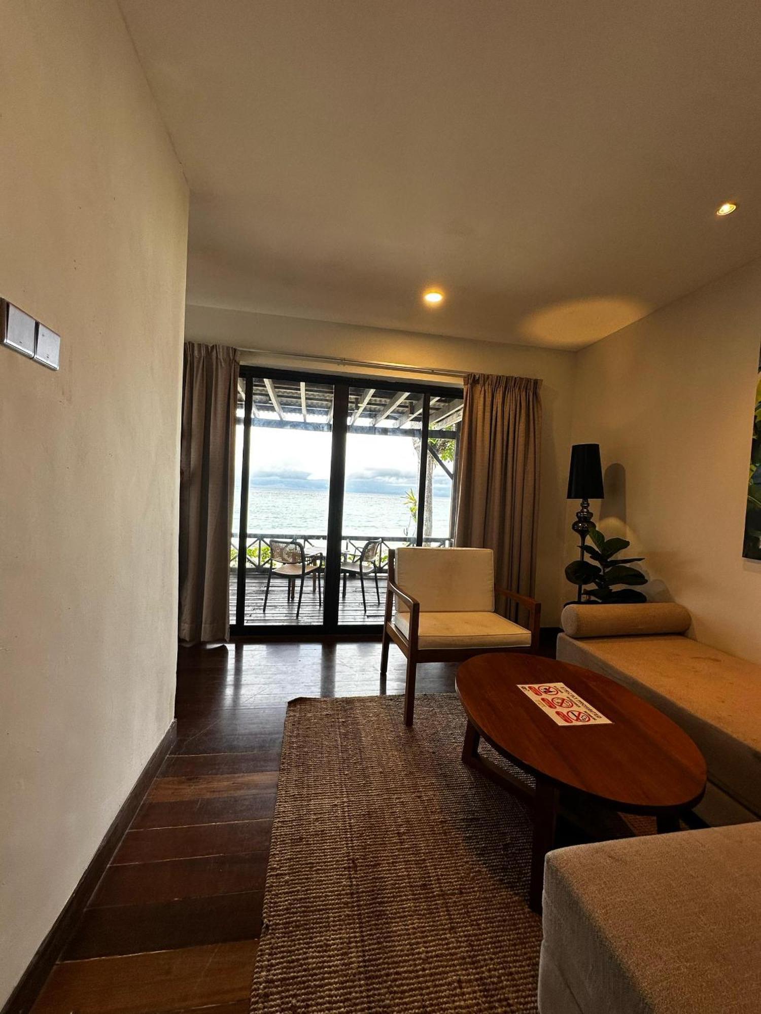 Beach Resort - Arwana Perhentian Besar Kampung Kuala Besut Bagian luar foto