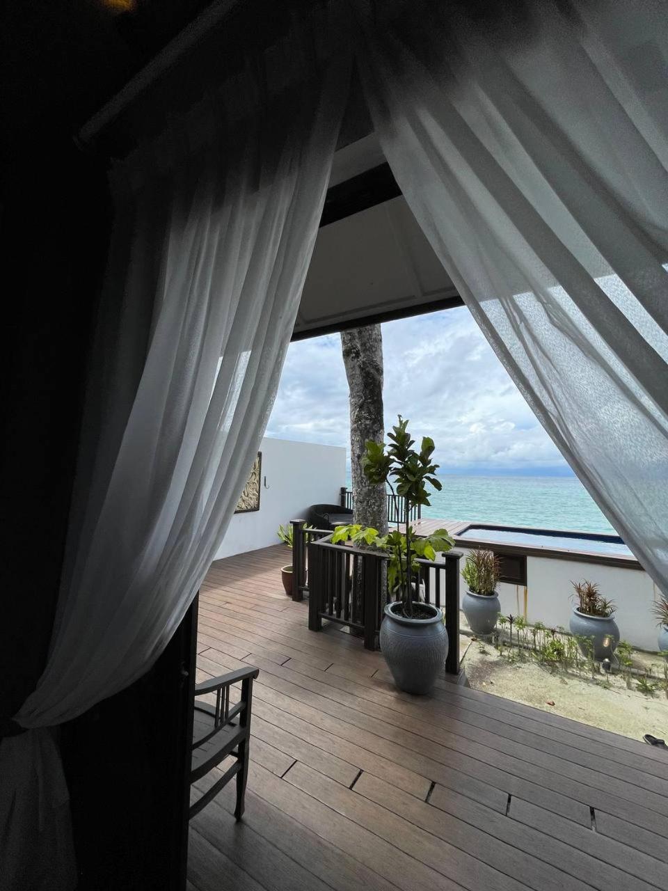 Beach Resort - Arwana Perhentian Besar Kampung Kuala Besut Bagian luar foto